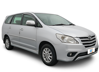 Toyota Innova-img